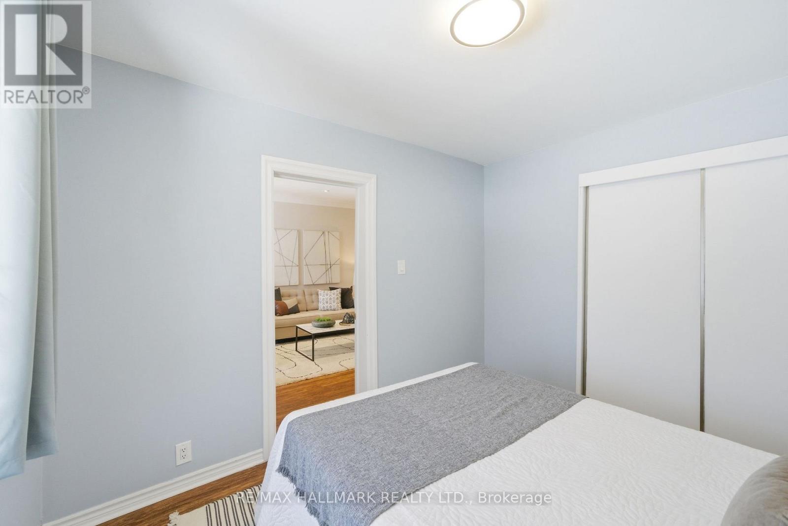 1002 Victoria Park Avenue, Toronto, Ontario  M4B 2J6 - Photo 24 - E12895892