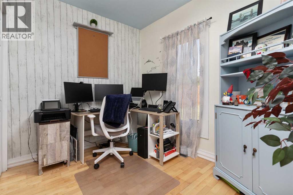 5025 54 Street, Daysland, Alberta  T0B 1A0 - Photo 10 - A2292906