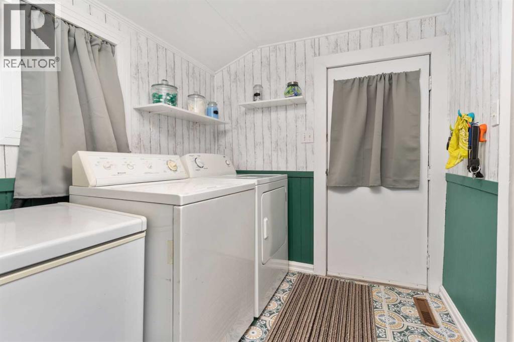 5025 54 Street, Daysland, Alberta  T0B 1A0 - Photo 13 - A2292906