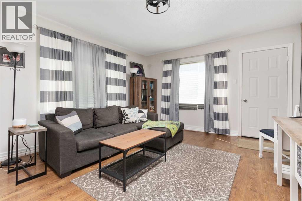 5025 54 Street, Daysland, Alberta  T0B 1A0 - Photo 5 - A2292906