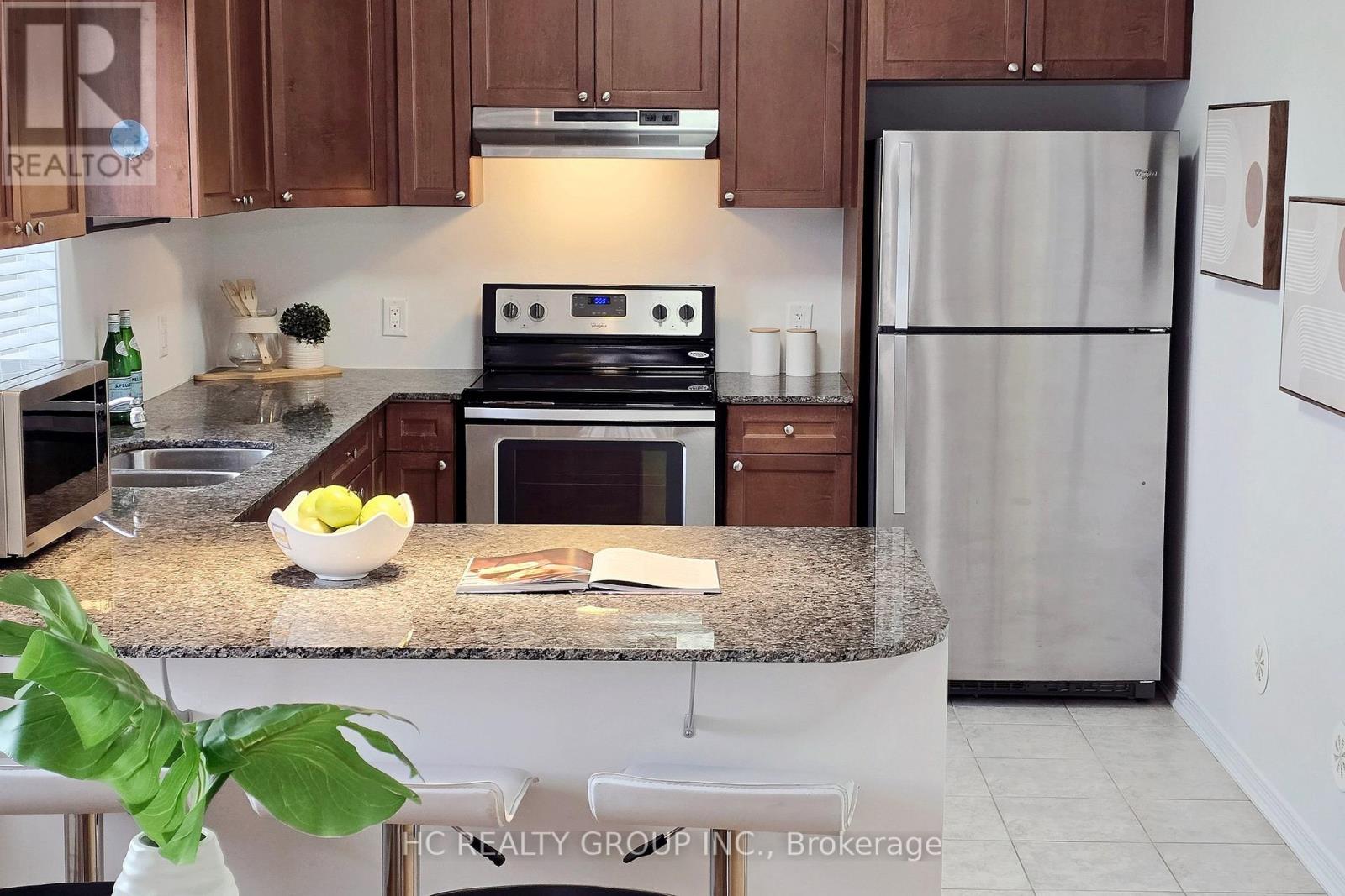 9 Ormerod Lane, Richmond Hill, Ontario  L4S 0G3 - Photo 10 - N12895634