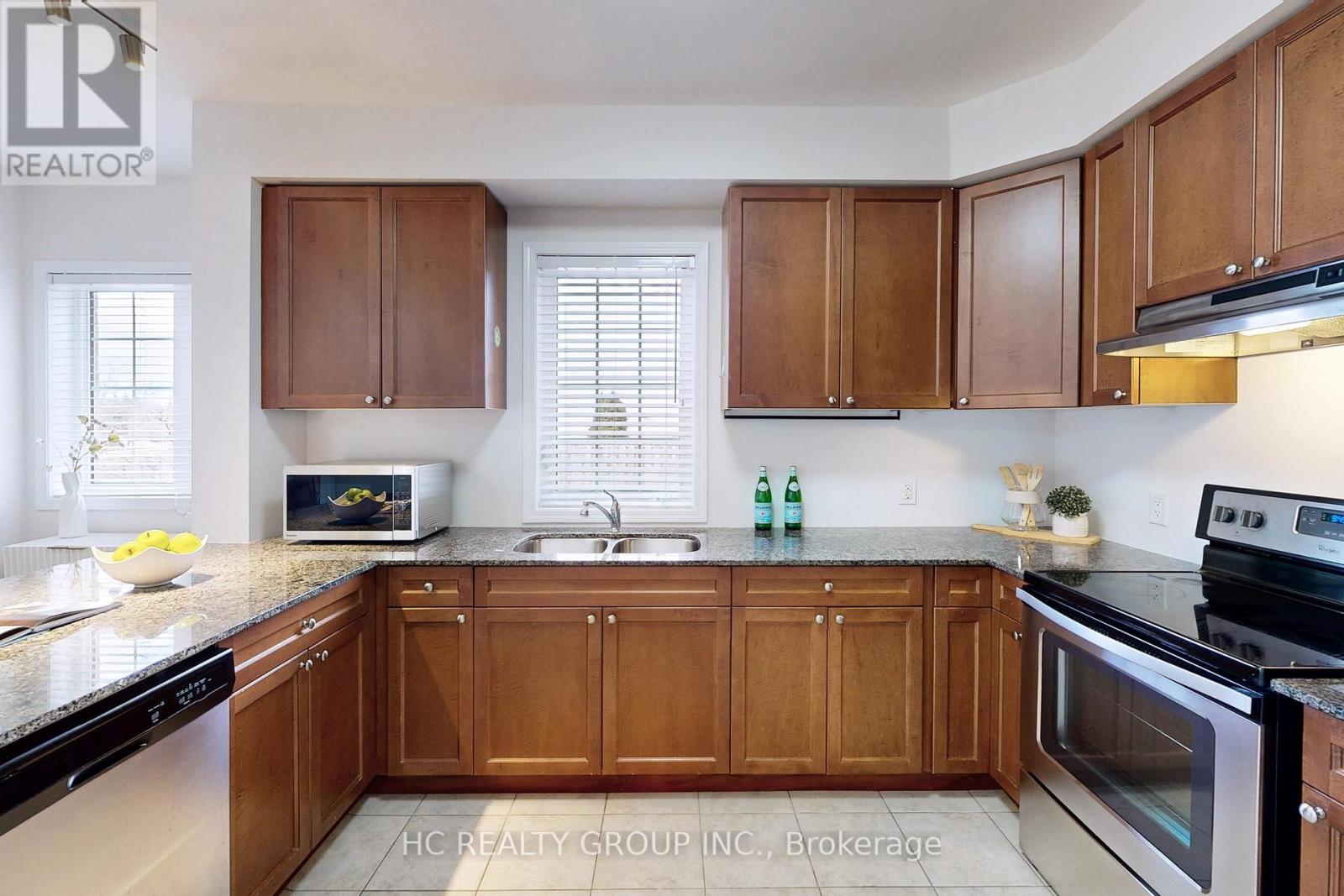 9 Ormerod Lane, Richmond Hill, Ontario  L4S 0G3 - Photo 12 - N12895634