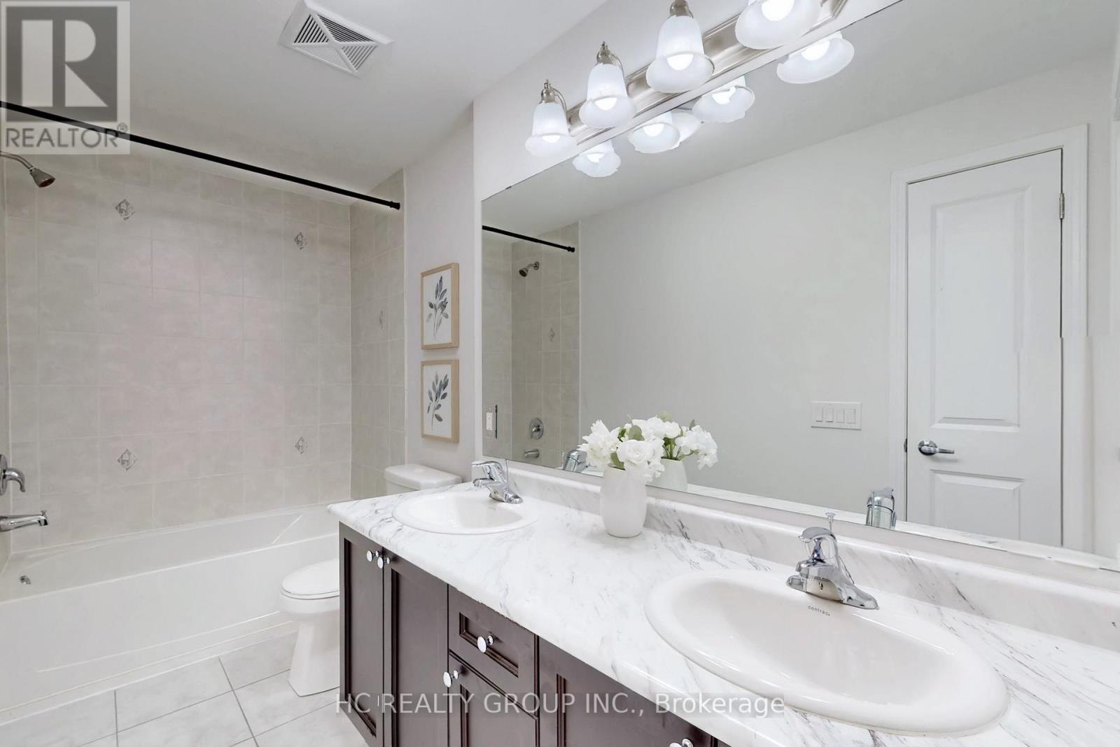 9 Ormerod Lane, Richmond Hill, Ontario  L4S 0G3 - Photo 19 - N12895634