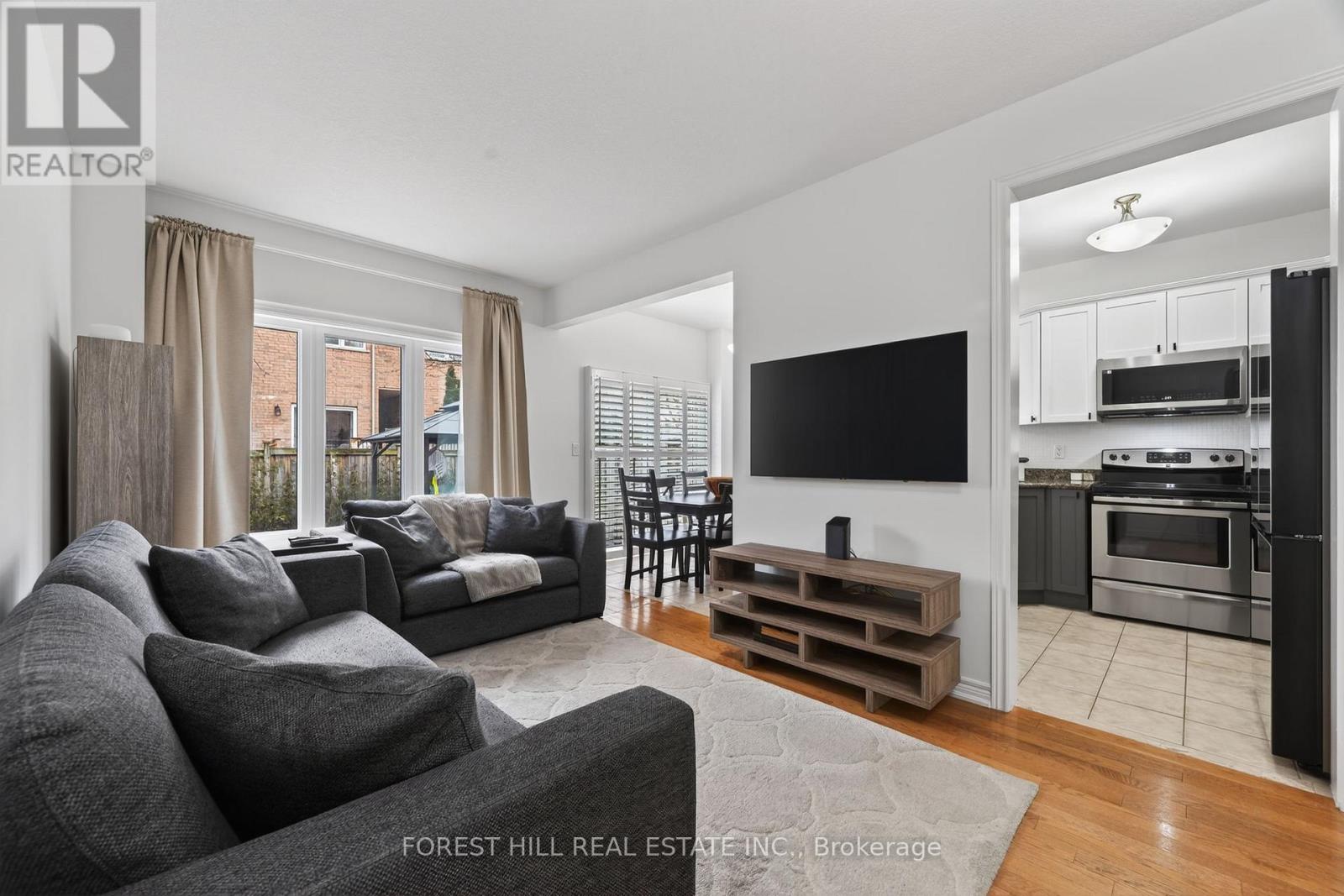 9 - 71 Puccini Drive, Richmond Hill, Ontario  L4E 4X8 - Photo 7 - N12895648