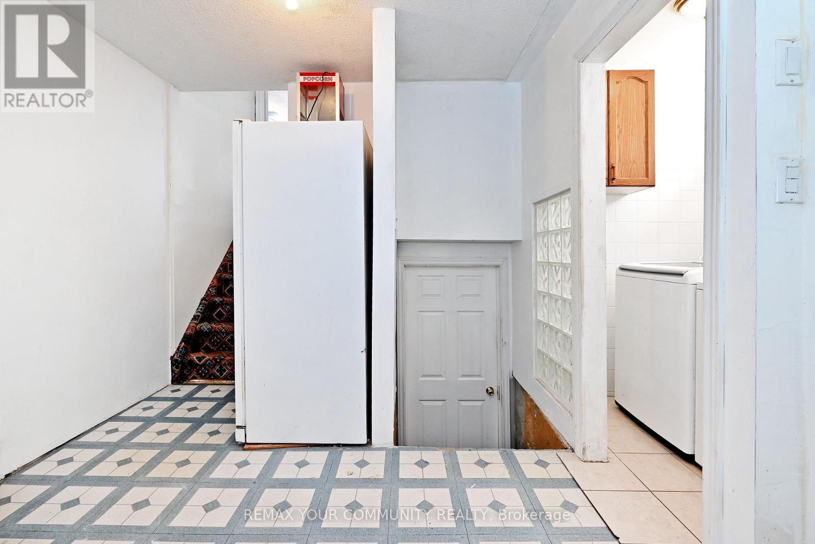 56 James Street, Bradford West Gwillimbury, Ontario  L3Z 2B4 - Photo 47 - N12895692