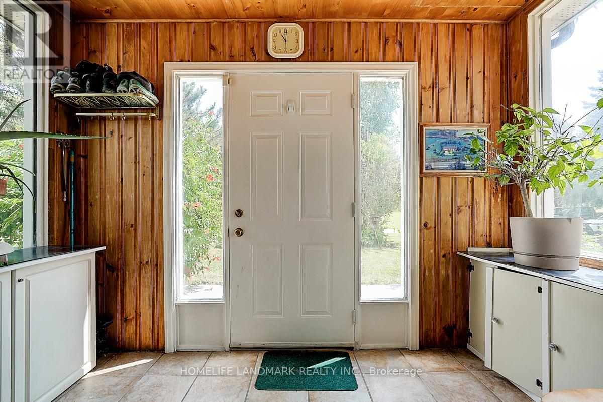 6068 Bloomington Road, Whitchurch-Stouffville, Ontario  L4A 2W7 - Photo 10 - N12895748