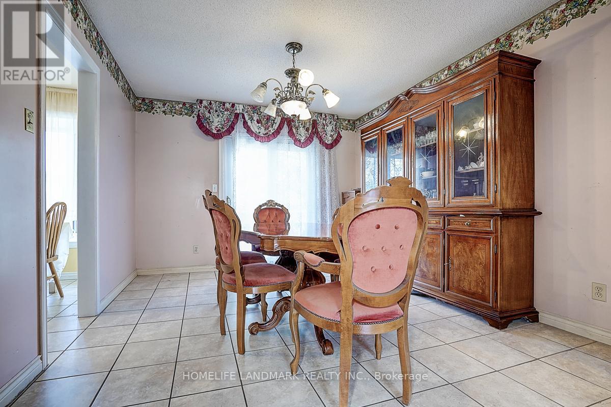 6068 Bloomington Road, Whitchurch-Stouffville, Ontario  L4A 2W7 - Photo 18 - N12895748