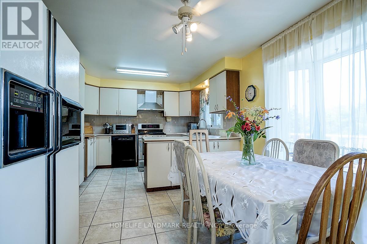 6068 Bloomington Road, Whitchurch-Stouffville, Ontario  L4A 2W7 - Photo 20 - N12895748