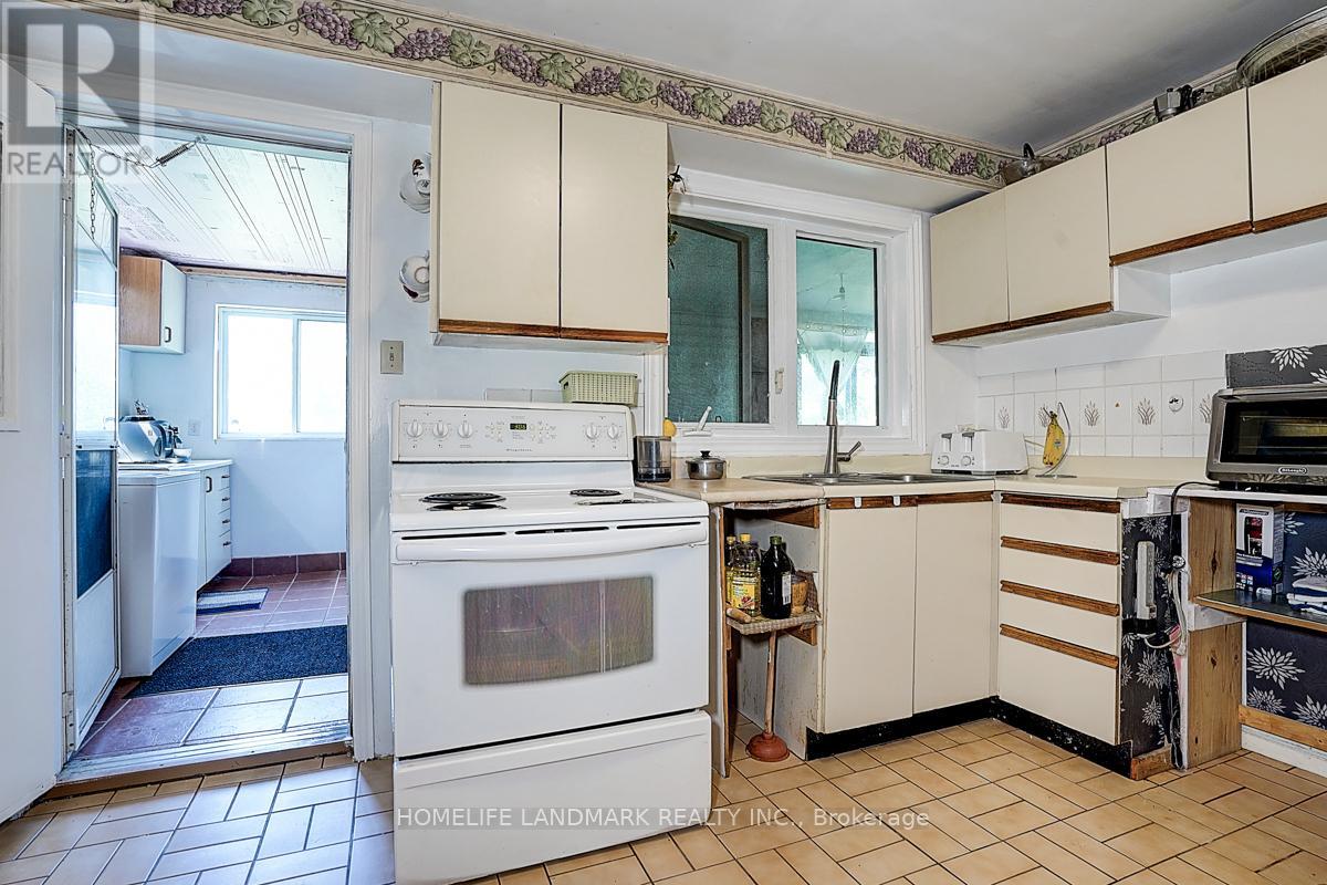 6068 Bloomington Road, Whitchurch-Stouffville, Ontario  L4A 2W7 - Photo 39 - N12895748