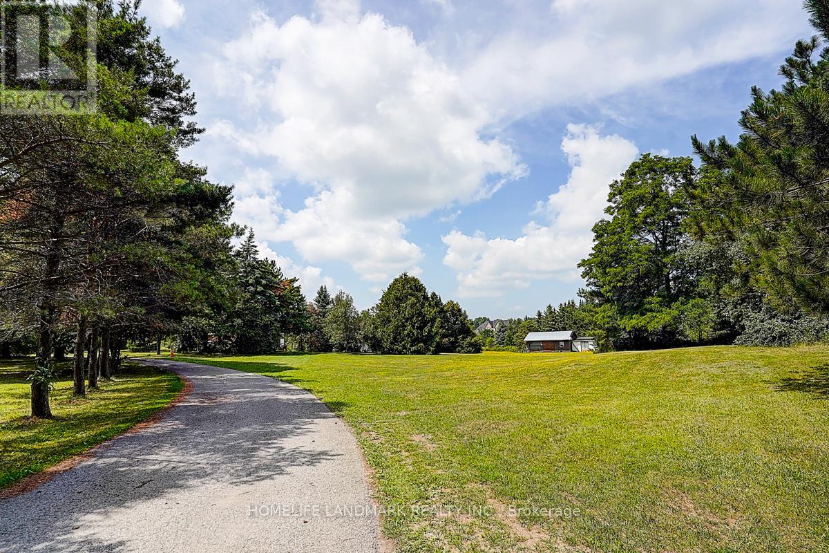 6068 Bloomington Road, Whitchurch-Stouffville, Ontario  L4A 2W7 - Photo 6 - N12895748