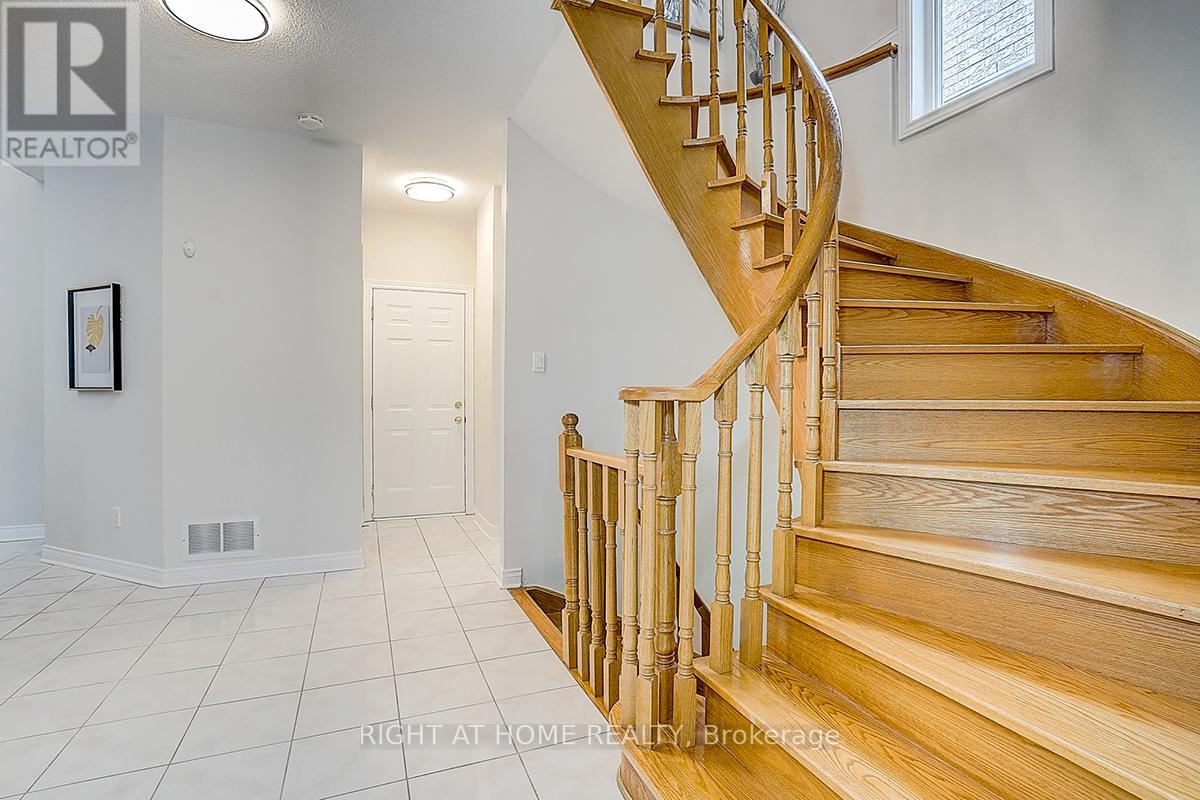 47 Toporowski Avenue, Richmond Hill (Rouge Woods), Ontario  L4S 2G9 - Photo 26 - N12895754