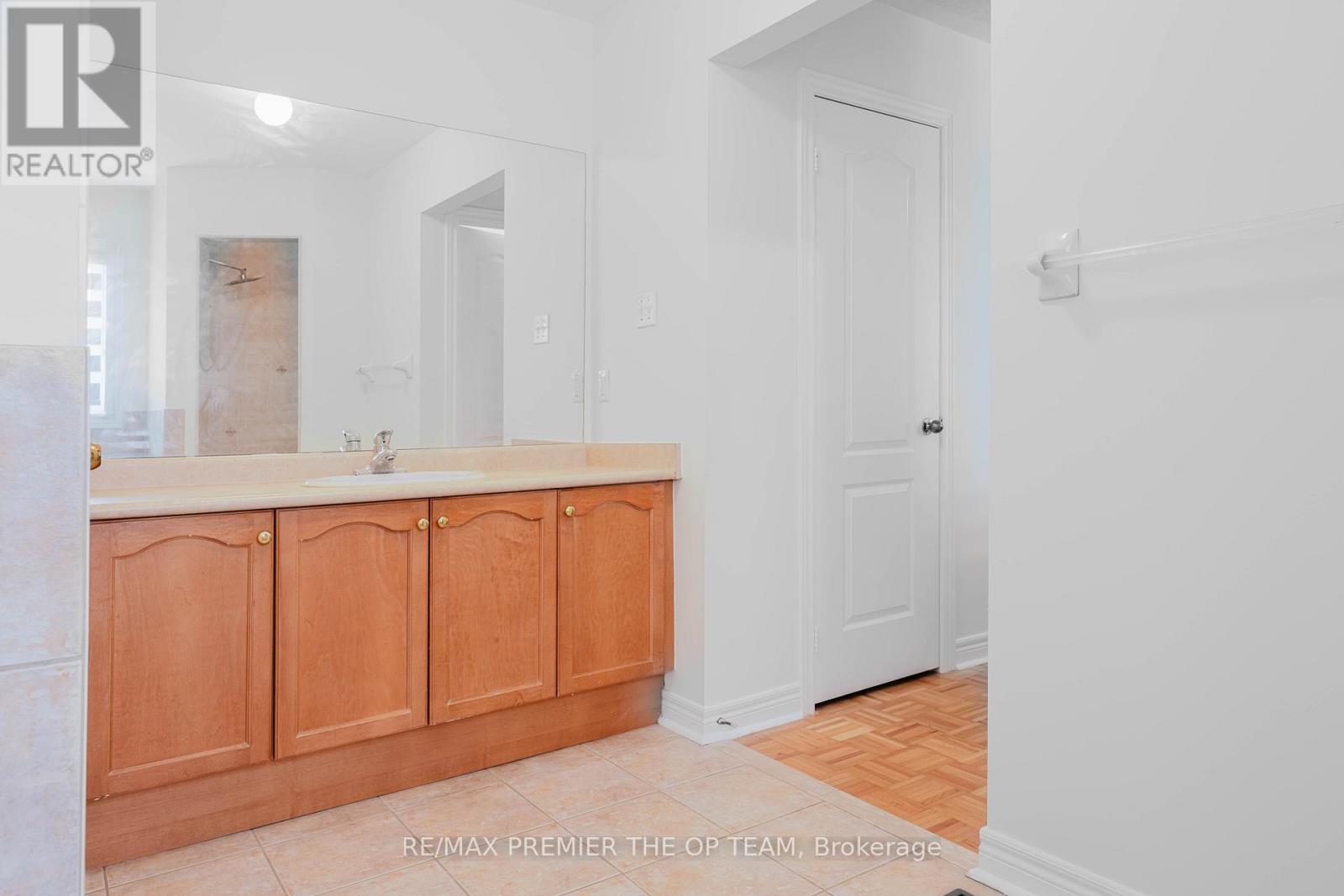 56 Wildberry Crescent, Vaughan, Ontario  L4H 2C6 - Photo 28 - N12895804