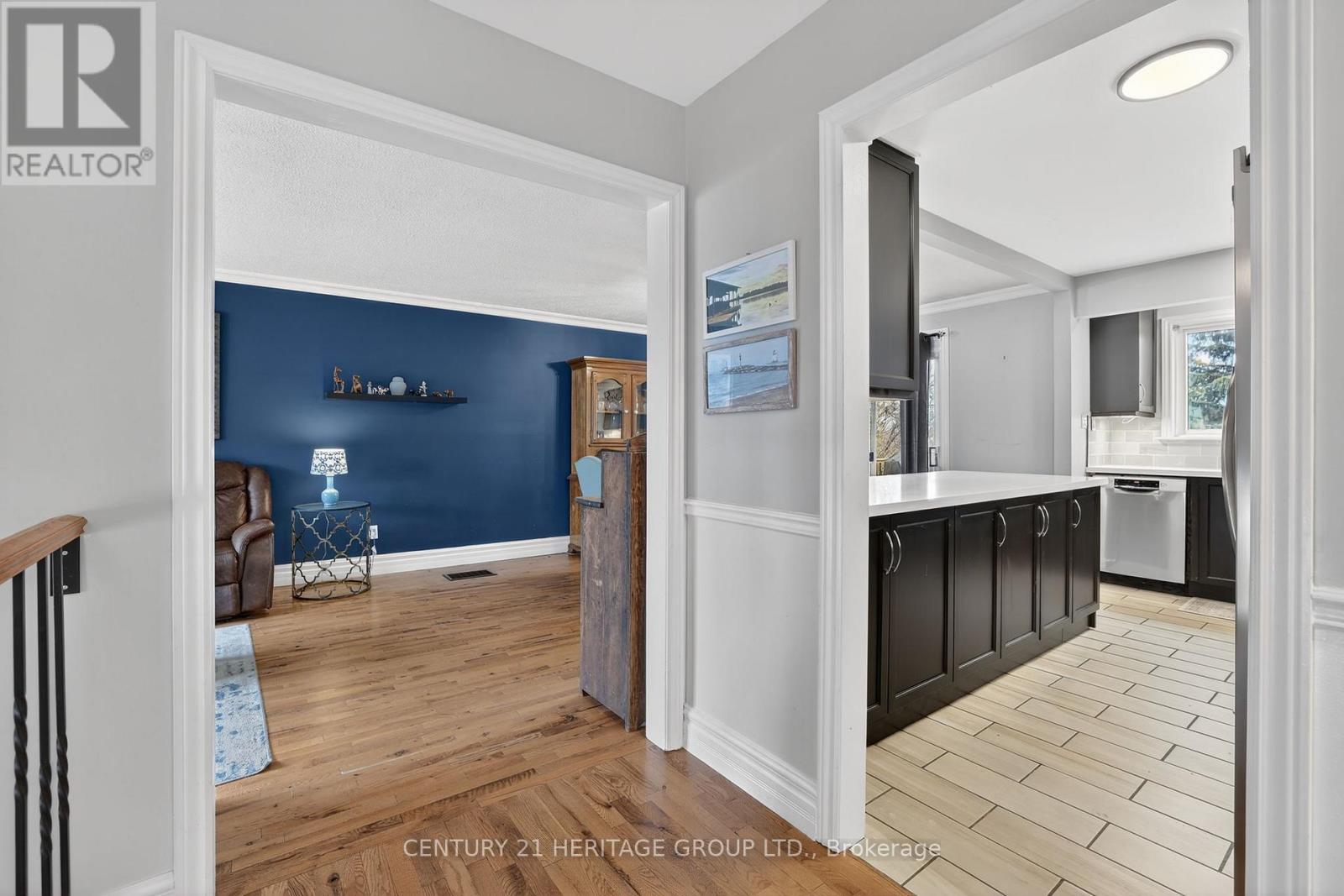 28 Pegg's Crescent, East Gwillimbury, Ontario  L9N 1B3 - Photo 11 - N12895824