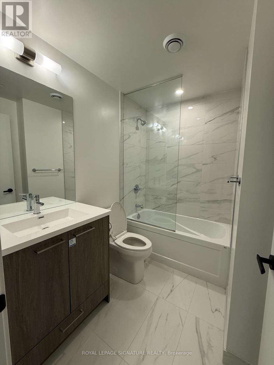 3608 - 28 Interchange Way, Vaughan (Vaughan Corporate Centre), Ontario  L4K 0P8 - Photo 8 - N12895876