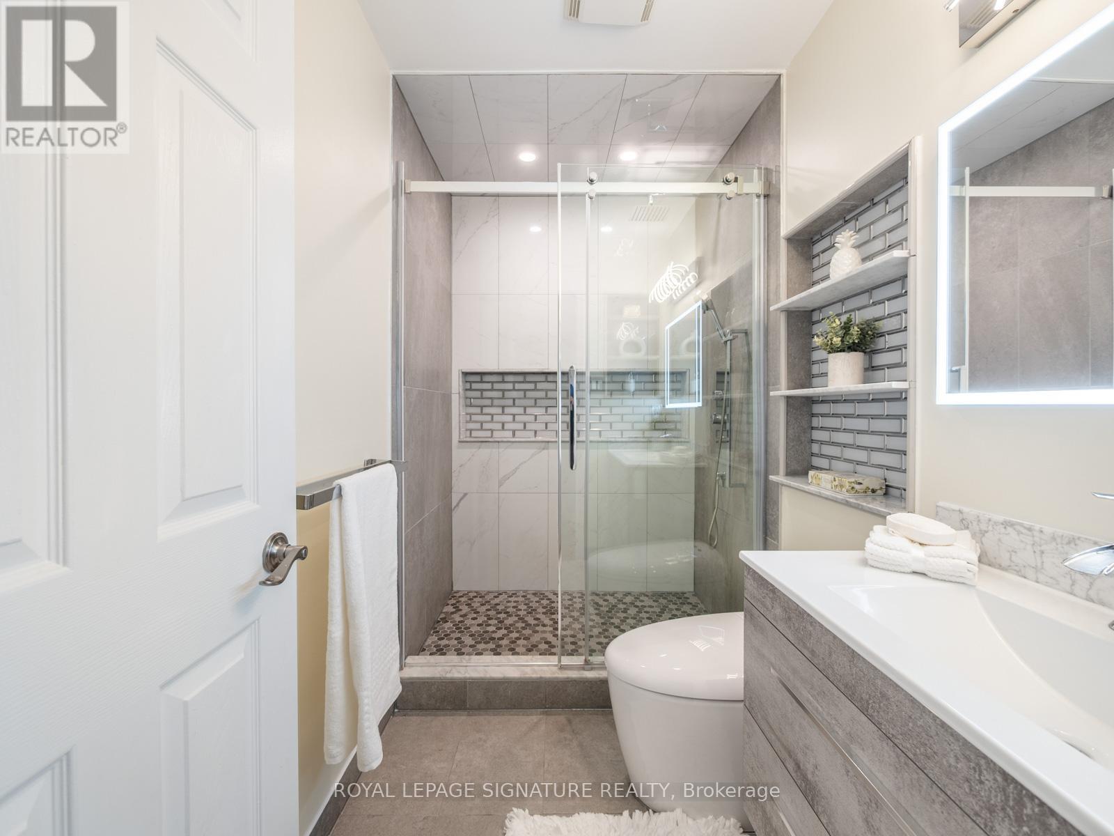 88 Burgess Crescent, Newmarket, Ontario  L3X 2T8 - Photo 33 - N12895880