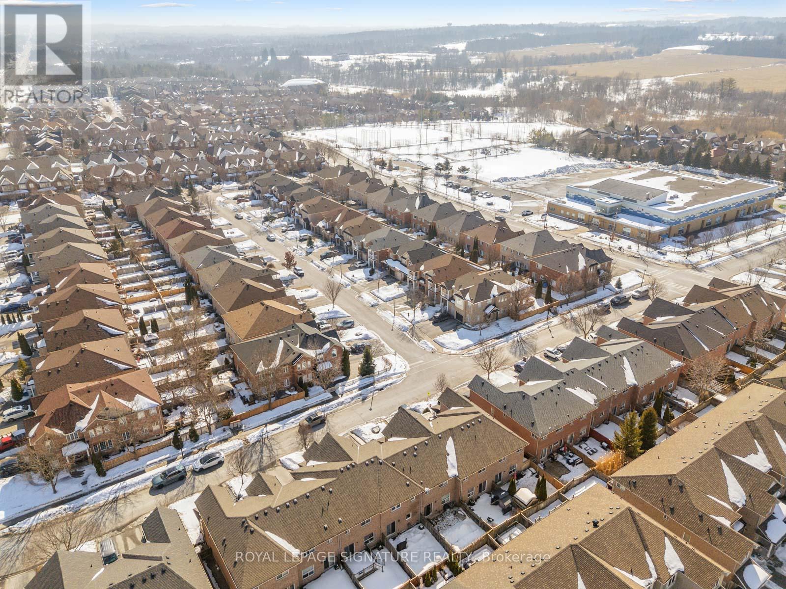 88 Burgess Crescent, Newmarket, Ontario  L3X 2T8 - Photo 48 - N12895880