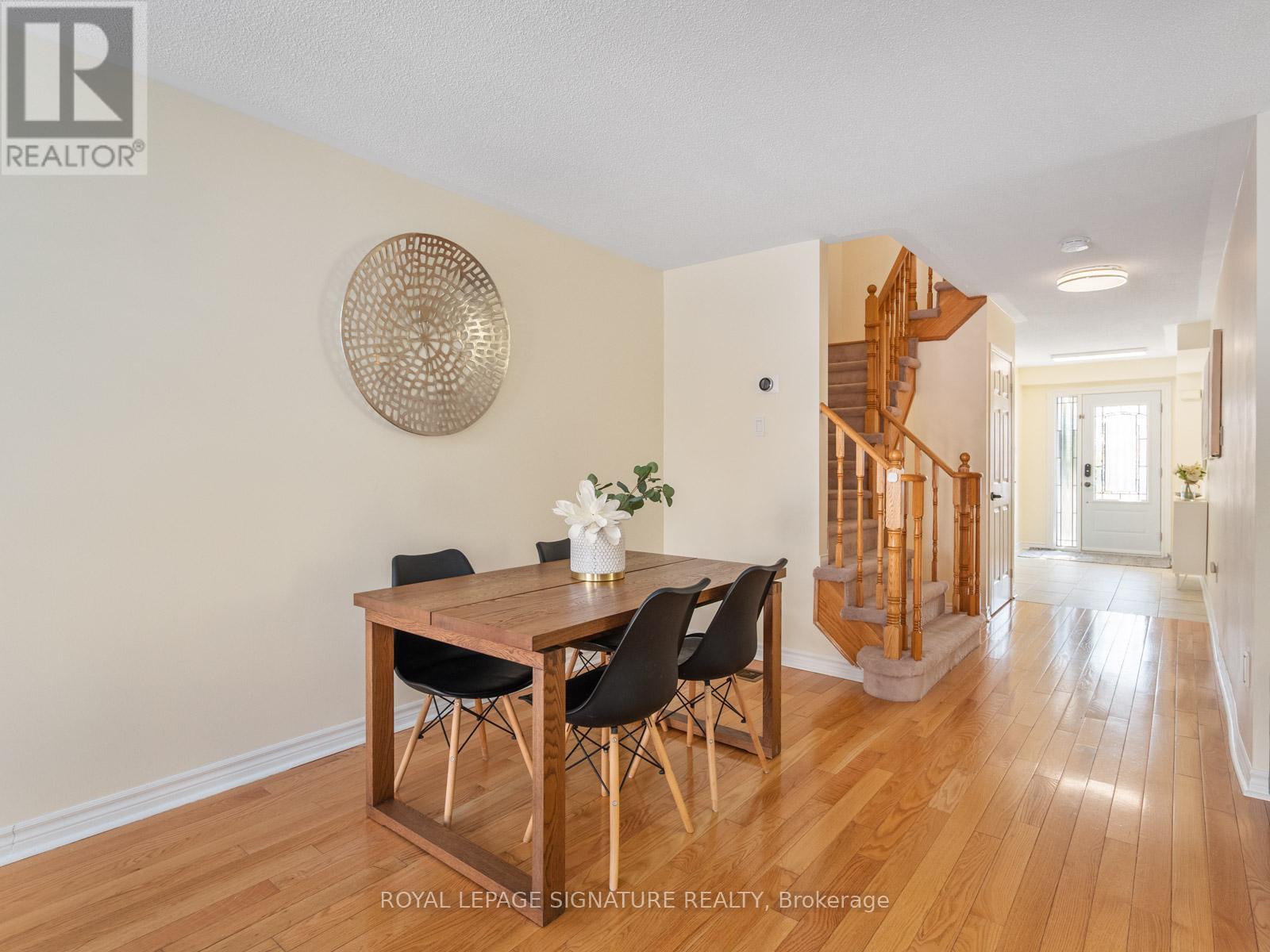 88 Burgess Crescent, Newmarket, Ontario  L3X 2T8 - Photo 9 - N12895880