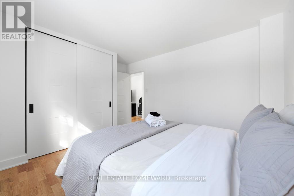 170 Harrison Drive, Newmarket, Ontario  L3Y 6B9 - Photo 22 - N12895904