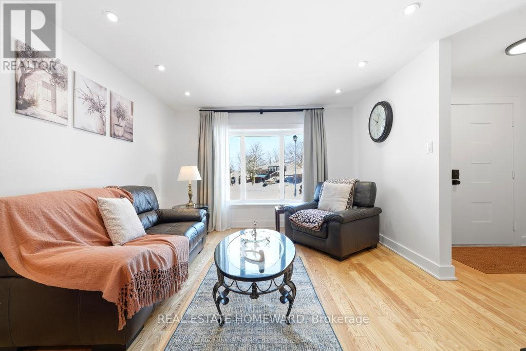 170 Harrison Drive, Newmarket, Ontario  L3Y 6B9 - Photo 25 - N12895904