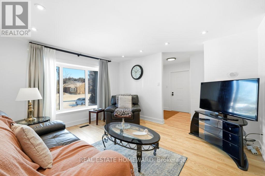 170 Harrison Drive, Newmarket, Ontario  L3Y 6B9 - Photo 33 - N12895904