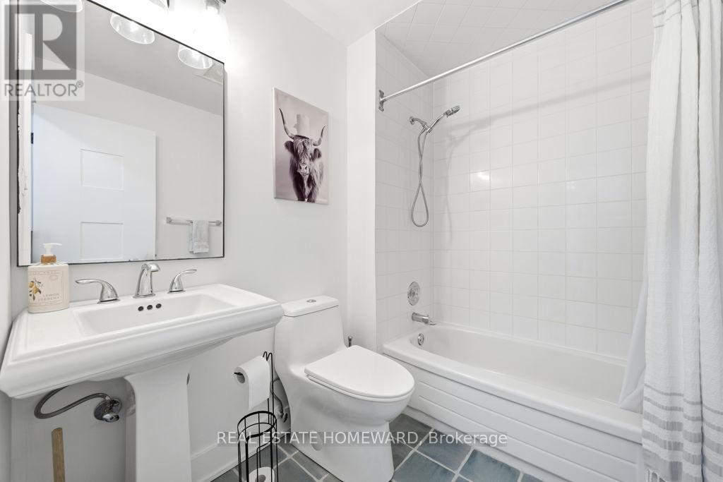 170 Harrison Drive, Newmarket, Ontario  L3Y 6B9 - Photo 35 - N12895904