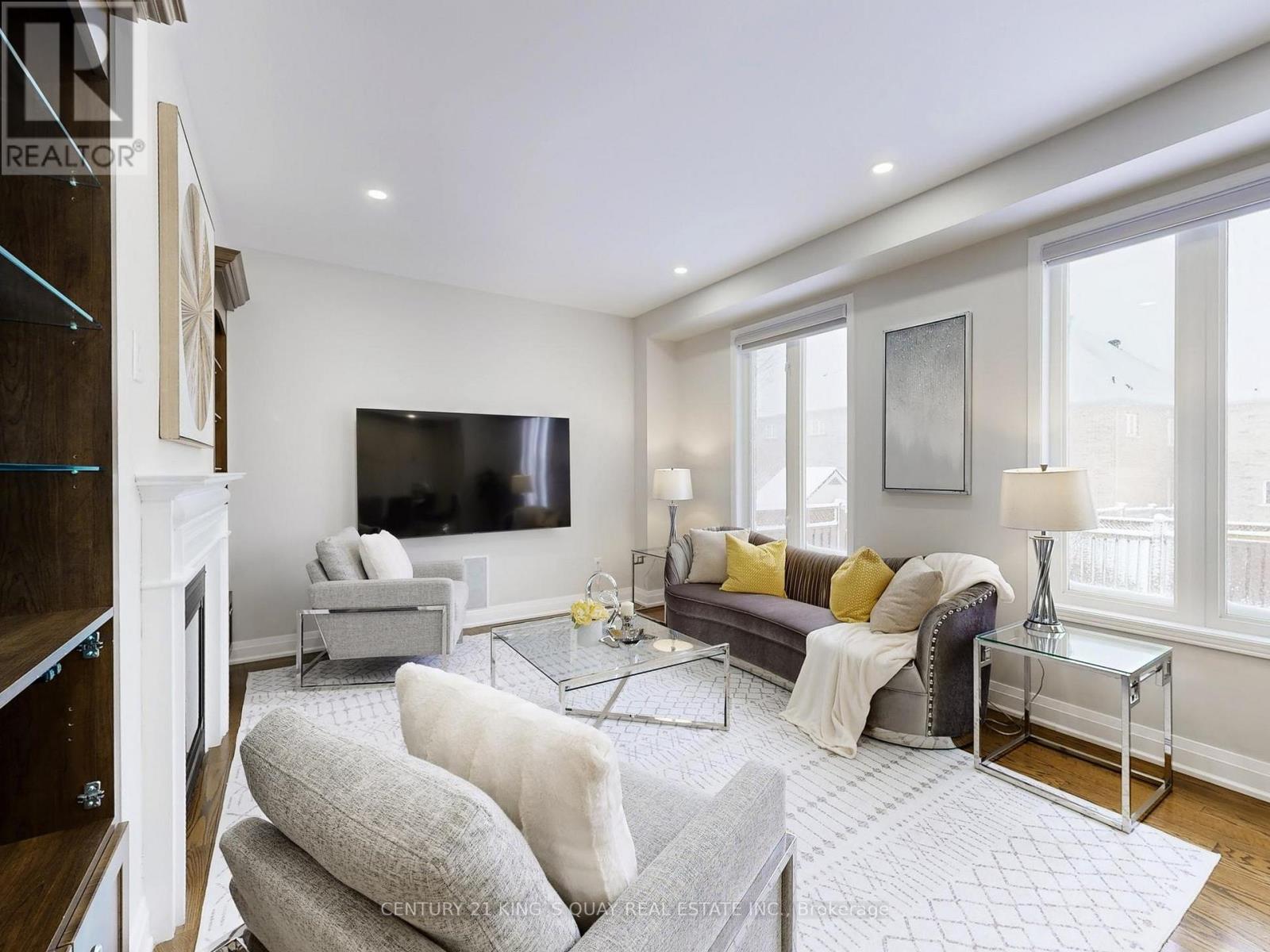 383 Wilfred Murison Avenue, Markham (Berczy), Ontario  L6C 0B2 - Photo 7 - N12895910