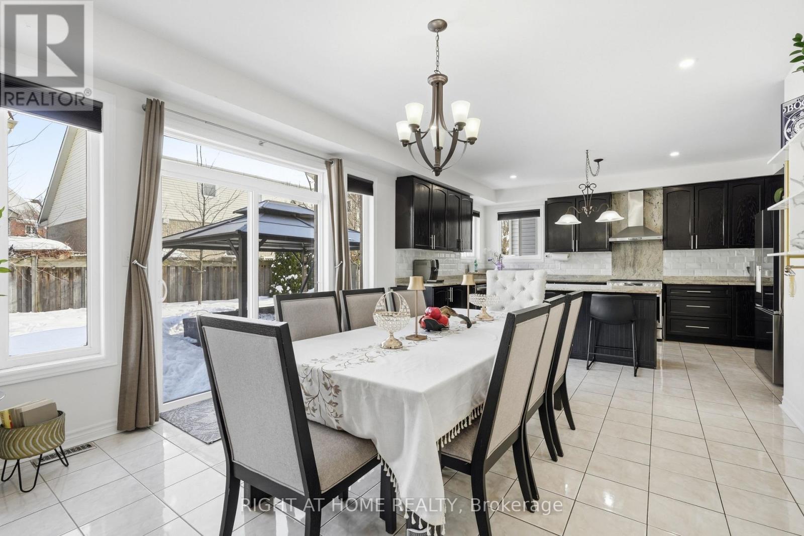 31 The Queensway, Barrie, Ontario  L4M 7H5 - Photo 20 - S12895672