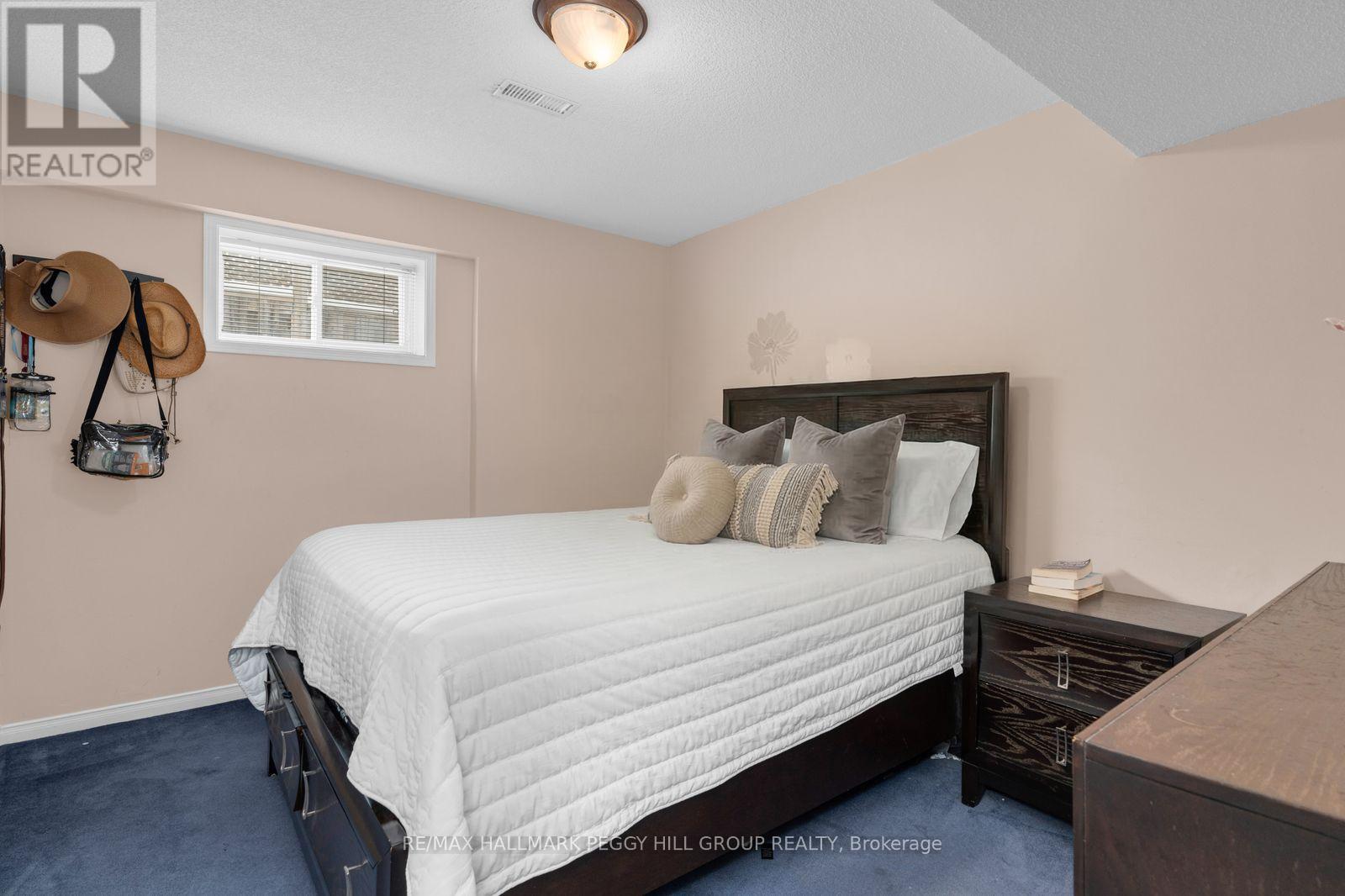 114 Mapleton Avenue, Barrie, Ontario  L4N 9N6 - Photo 12 - S12895816