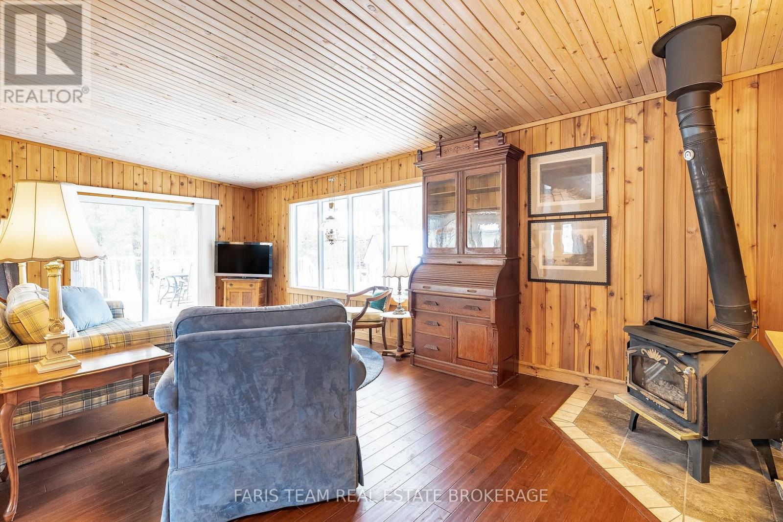 2 Souvenir Avenue, Tiny, Ontario  L9M 0H5 - Photo 18 - S12895878