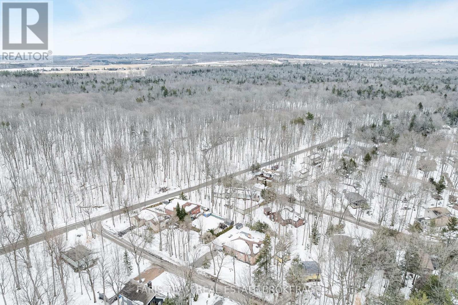 2 Souvenir Avenue, Tiny, Ontario  L9M 0H5 - Photo 46 - S12895878