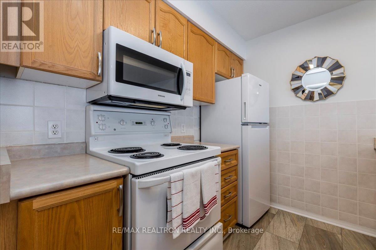 101 - 107 Bond Street, Orillia, Ontario  L3V 1J7 - Photo 6 - S12895900