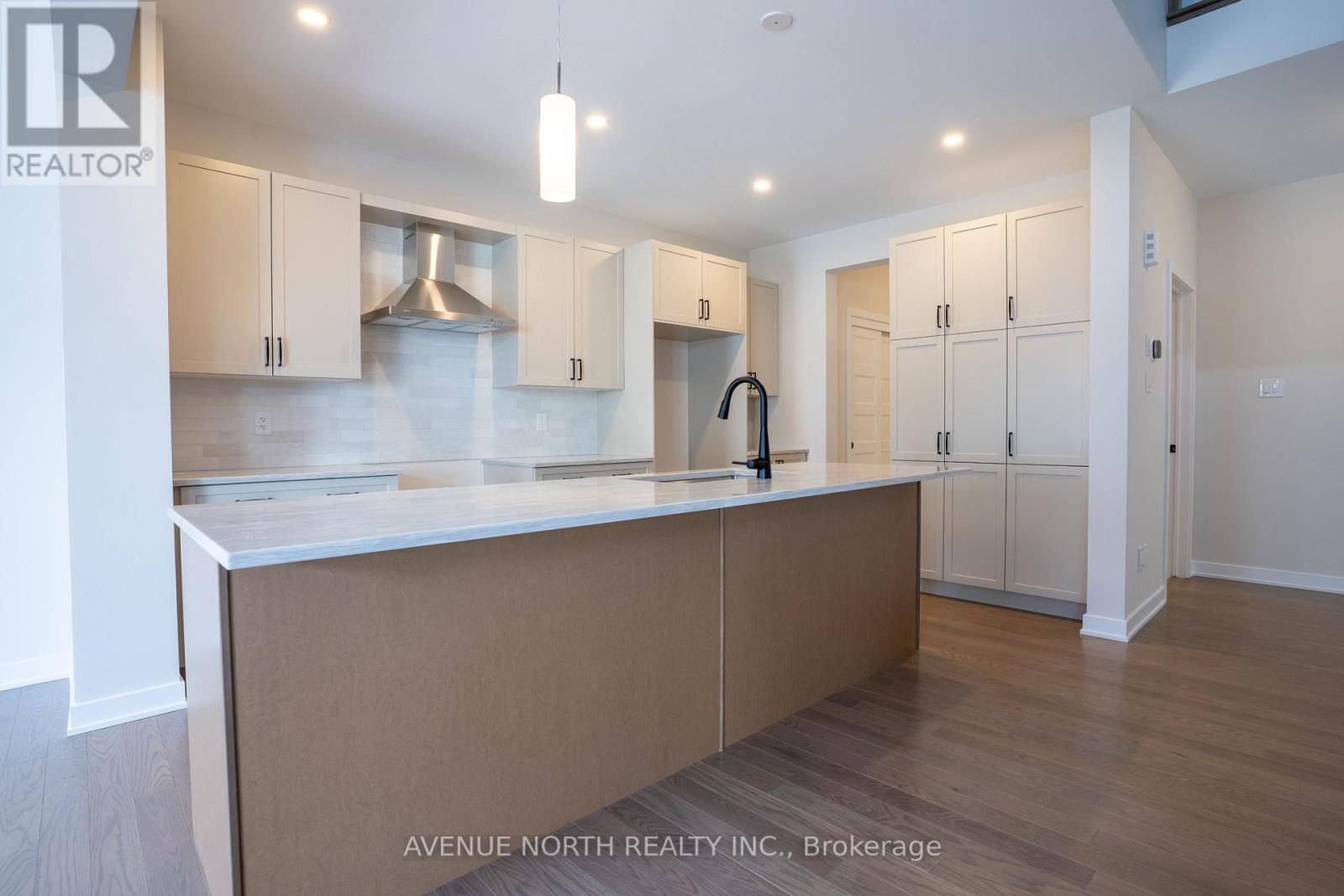 210 Ginebik Way, Ottawa, Ontario  K1X 0H4 - Photo 10 - X12763824