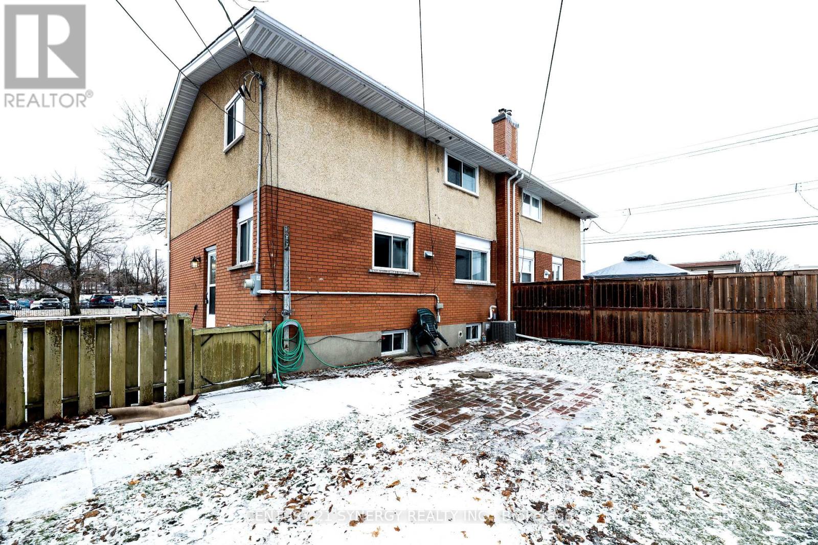 3 Farlane Boulevard, Ottawa, Ontario  K2E 5H1 - Photo 15 - X12880810