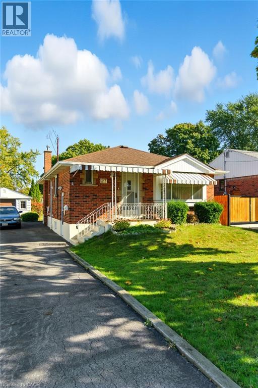 27 Warren Avenue, Hamilton, Ontario  L9C 3C7 - Photo 4 - 40776711