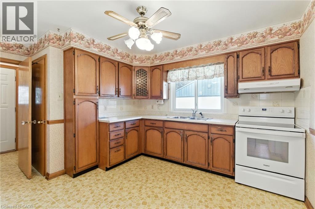 27 Warren Avenue, Hamilton, Ontario  L9C 3C7 - Photo 14 - 40776711