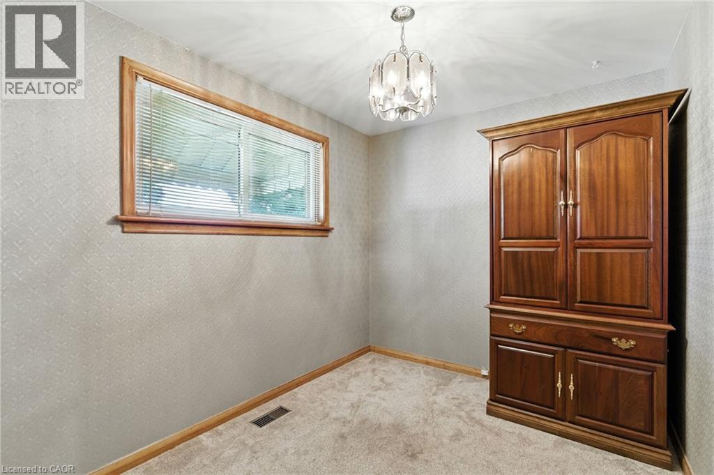 27 Warren Avenue, Hamilton, Ontario  L9C 3C7 - Photo 24 - 40776711