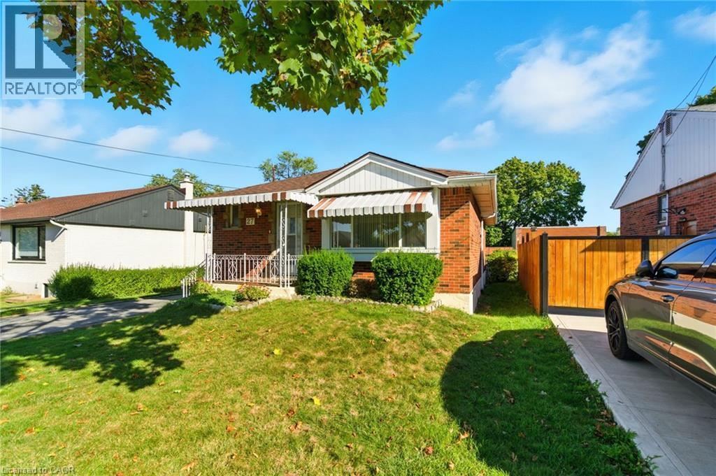 27 Warren Avenue, Hamilton, Ontario  L9C 3C7 - Photo 7 - 40776711