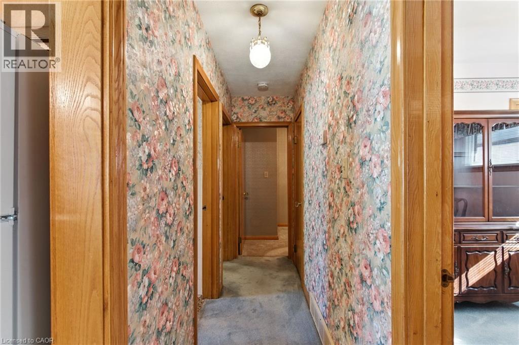 27 Warren Avenue, Hamilton, Ontario  L9C 3C7 - Photo 19 - 40776711