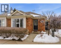 175 FIDDLERS GREEN Road Unit# 13, Ancaster, Ontario