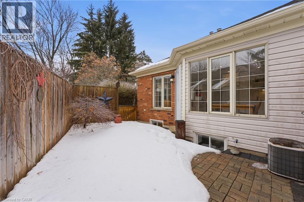 175 Fiddlers Green Road Unit# 13, Ancaster, Ontario  L9G 4X7 - Photo 27 - 40806494