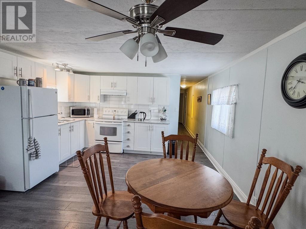 16 Wolfe Avenue, Cornwall, Prince Edward Island  C0A 1H5 - Photo 3 - 202604843