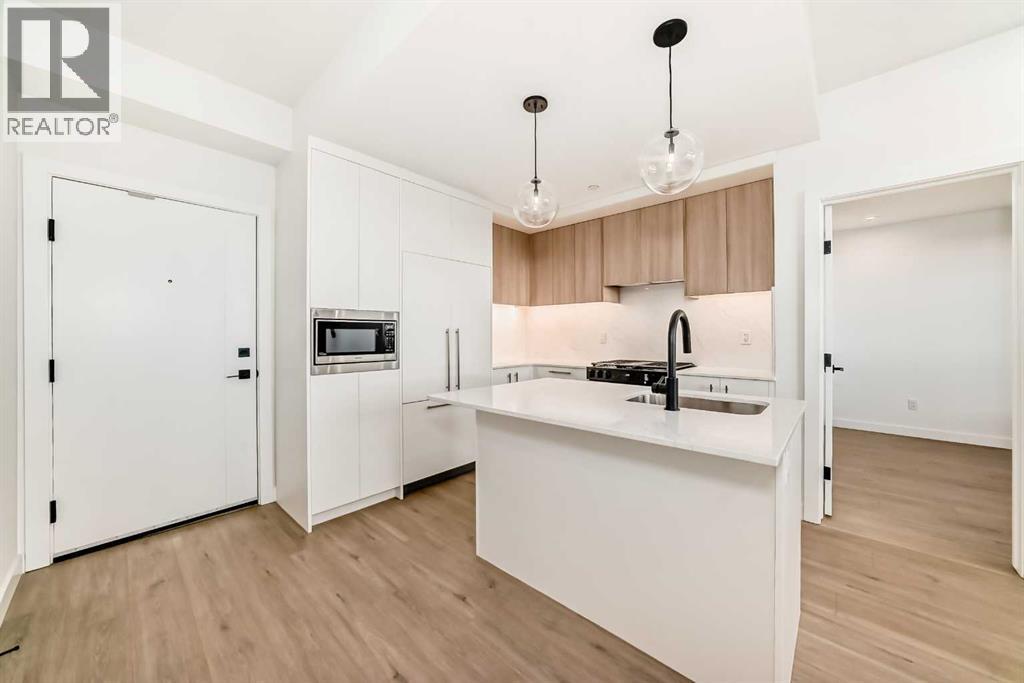 817, 8375 Broadcast Avenue Sw, Calgary, Alberta  T3H 6N2 - Photo 7 - A2277835