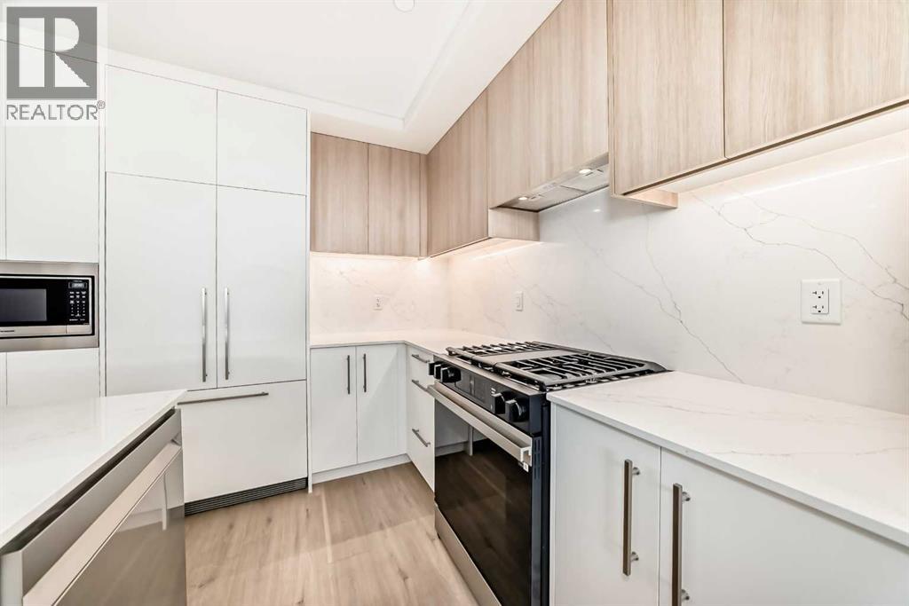 817, 8375 Broadcast Avenue Sw, Calgary, Alberta  T3H 6N2 - Photo 4 - A2277835