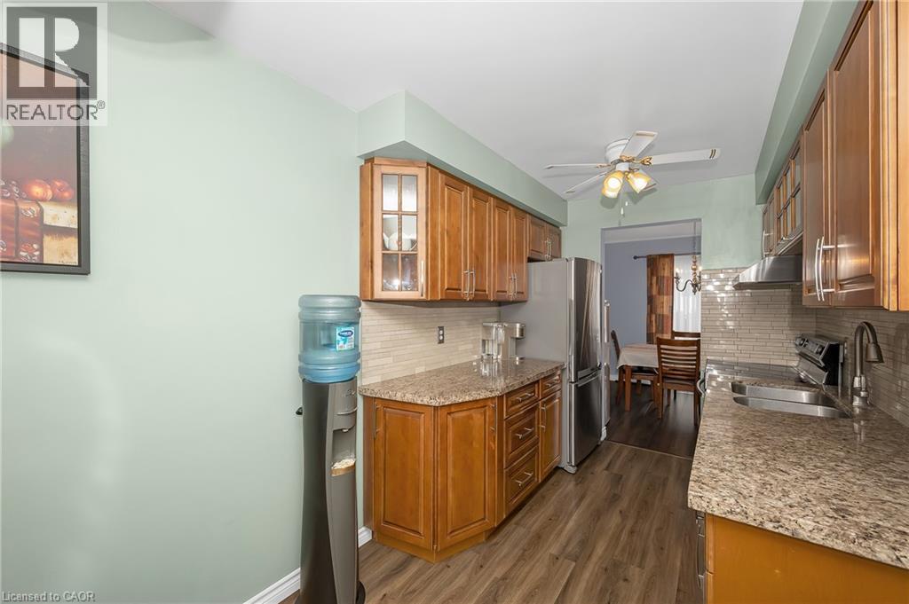 375 Kingscourt Drive Unit# 21, Waterloo, Ontario  N2K 3N7 - Photo 12 - 40807057