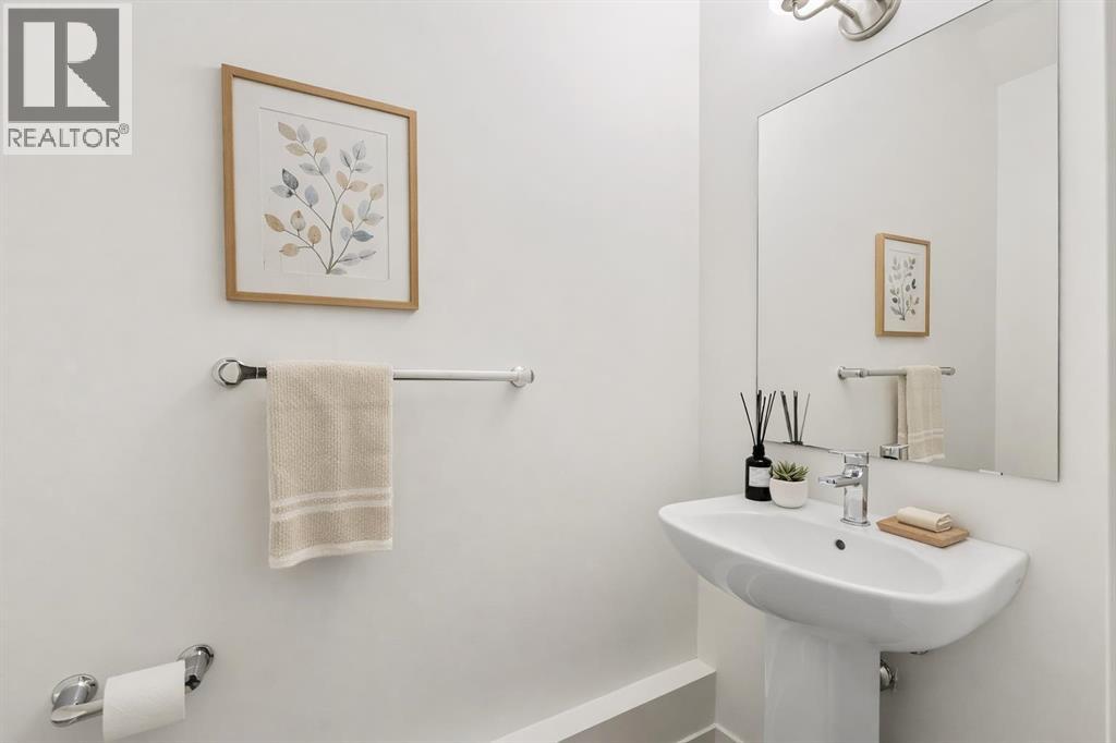 707 Sovereign Common Sw, Calgary, Alberta  T3C 3Y3 - Photo 16 - A2279504