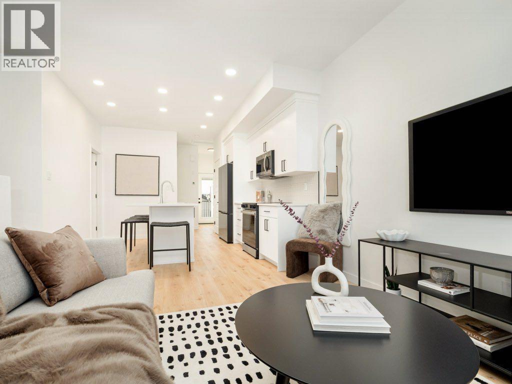 3024 47 Street S, Lethbridge, Alberta  T1K 8L5 - Photo 8 - A2250247