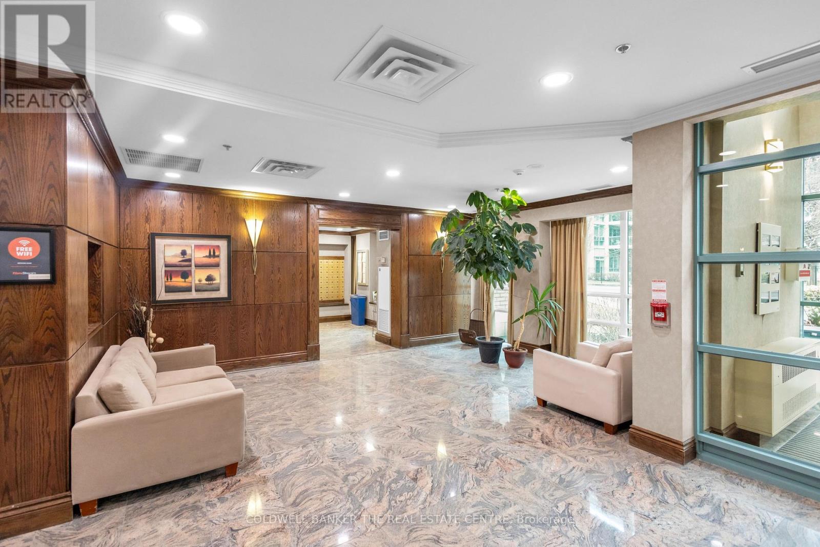 1105 - 9 Michael Power Place, Toronto, Ontario  M9A 0A5 - Photo 3 - W12895636