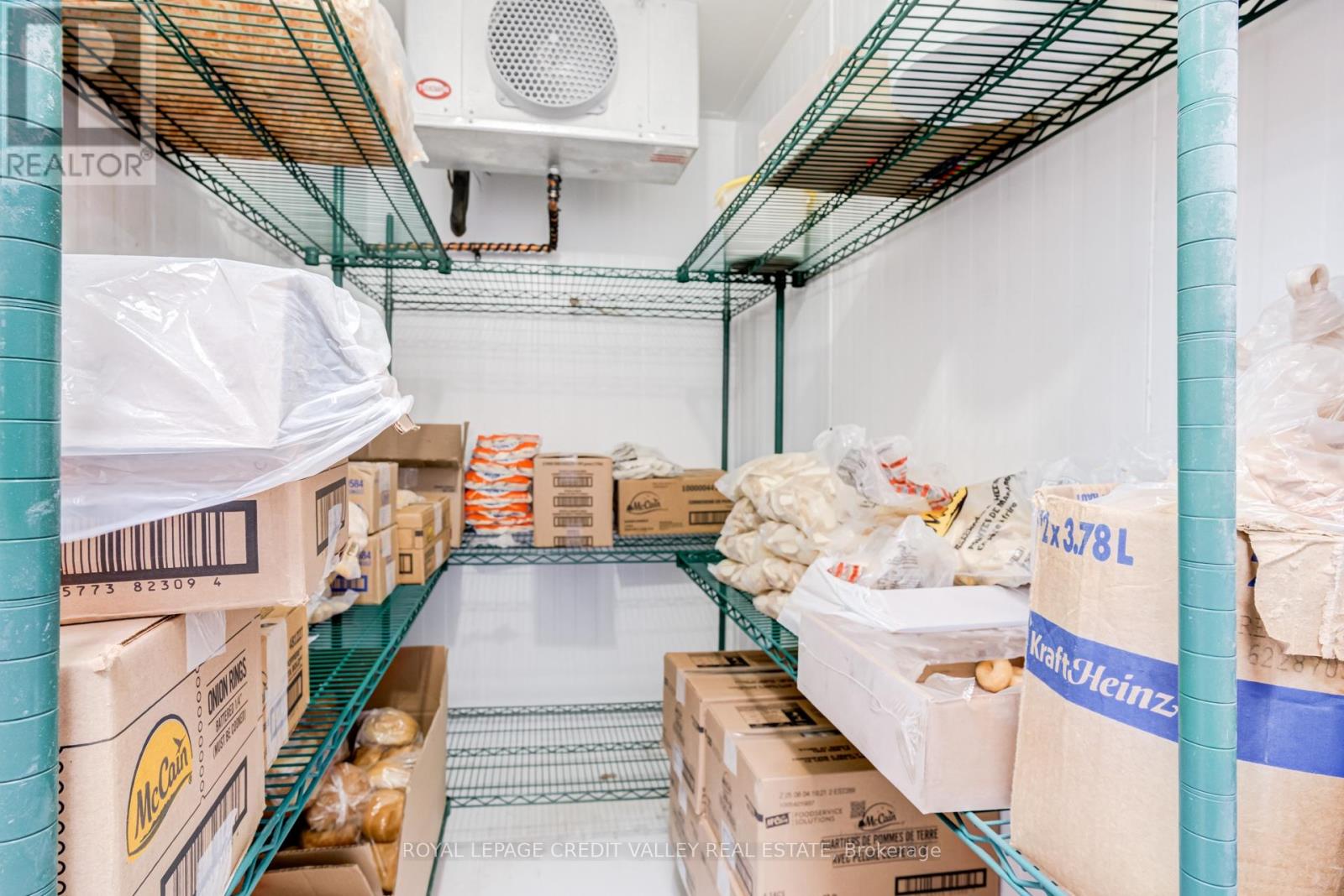 1900 Fowler Drive, Mississauga, Ontario  L5K 1T7 - Photo 24 - W12895638