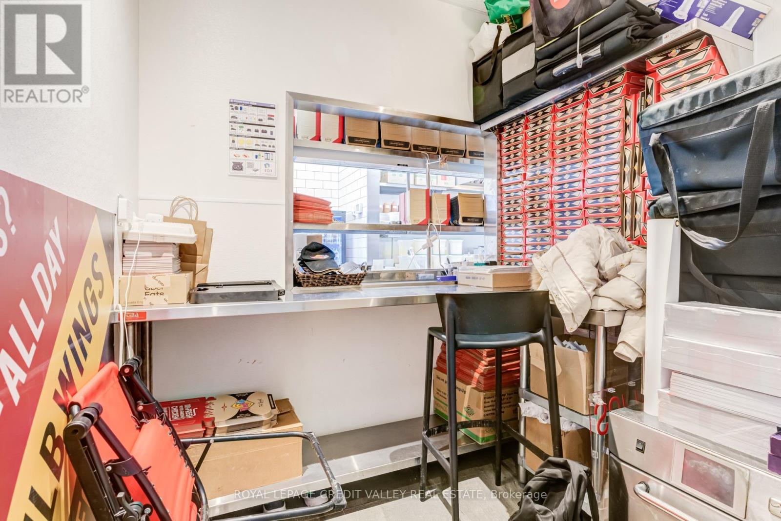 1900 Fowler Drive, Mississauga, Ontario  L5K 1T7 - Photo 26 - W12895638