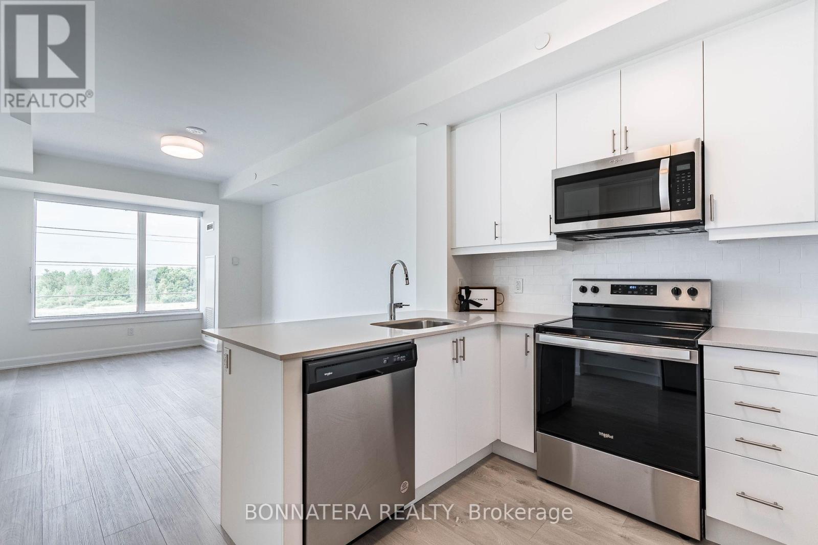 421 - 3200 William Coltson Avenue, Oakville, Ontario  L6H 7C2 - Photo 12 - W12895646